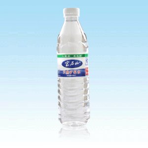 寶石山礦泉水550ml瓶裝
