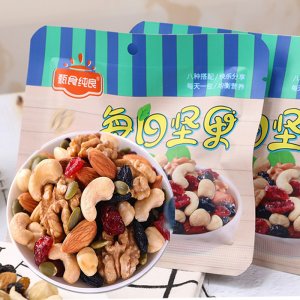 每日堅果混合堅果25克每小包禮盒裝貼牌OEM/ODM