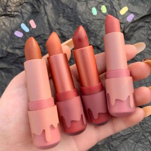 HERORANGE柔霧綿綿小花管口紅貼牌OEM/ODM